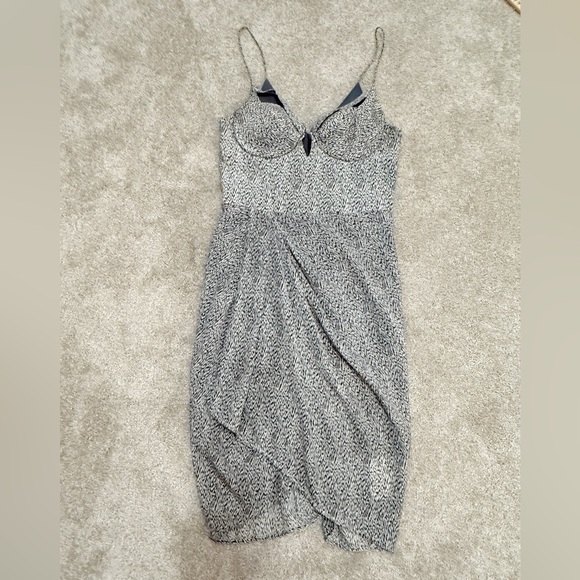 Zimmermann - 100% Silk Corset Dress w/ Cutouts, Faux Wrap Style - size 4 - EUC - Picture 7 of 16